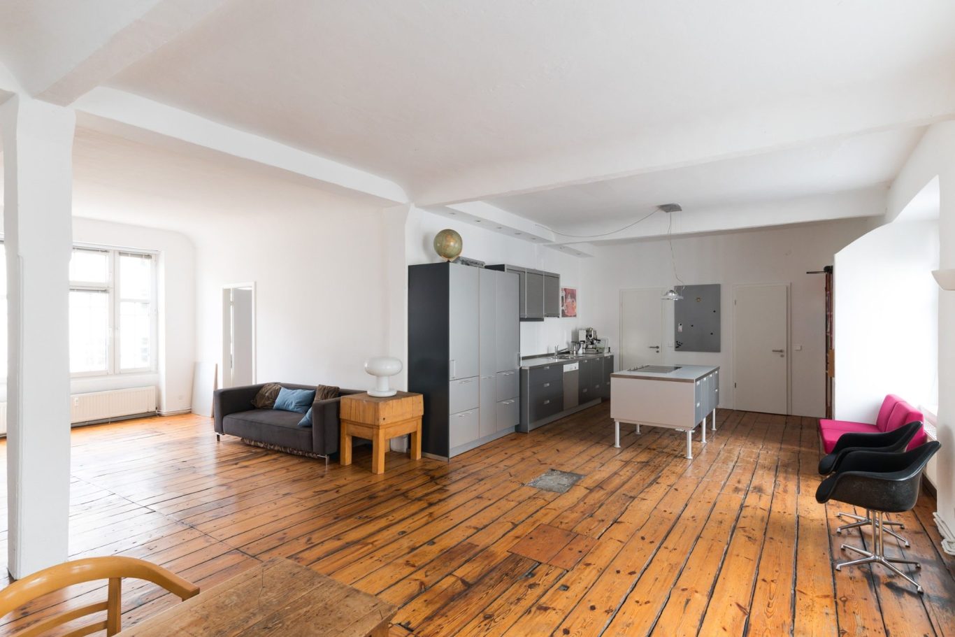 Blick in die Light Lounge Hamburg Raumansicht der Light Lounge Hamburg